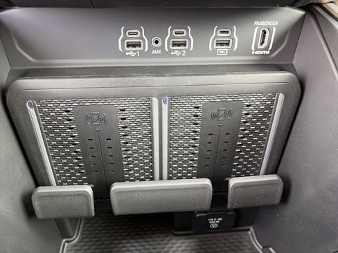 New 2026 RAM 1500 Limited w/ Off Road Group image 28