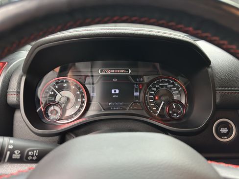 Used 2019 RAM 1500 Rebel w/ Rebel Level 2 Equipment Group AWD/4WD image 10