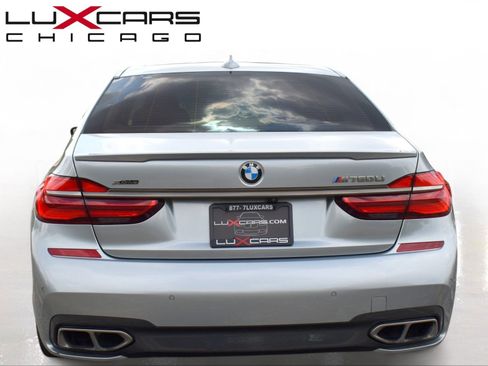 Used 2018 BMW M760i xDrive AWD/4WD image 6