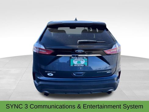 Used 2019 Ford Edge Titanium w/ Equipment Group 301A AWD/4WD image 7