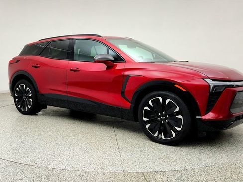 Used 2024 Chevrolet Blazer EV RS AWD/4WD image 3