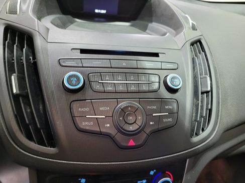 Used 2018 Ford Escape SE image 29