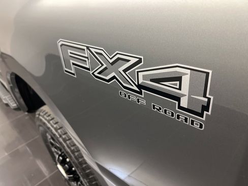 New 2026 Ford F350 Lariat w/ Black Appearance Package image 42