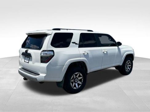 Used 2020 Toyota 4Runner TRD Off-Road AWD/4WD image 7