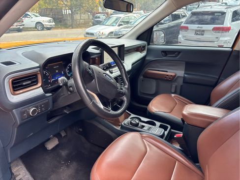 Used 2022 Ford Maverick Lariat w/ Lariat Luxury Package image 15