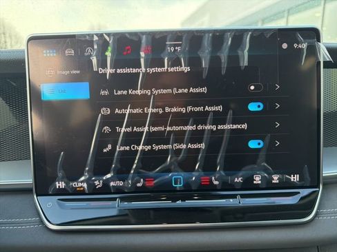 New 2026 Volkswagen Tiguan SE AWD/4WD image 17
