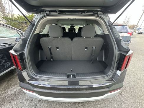 New 2026 Kia Sorento LX FWD image 23