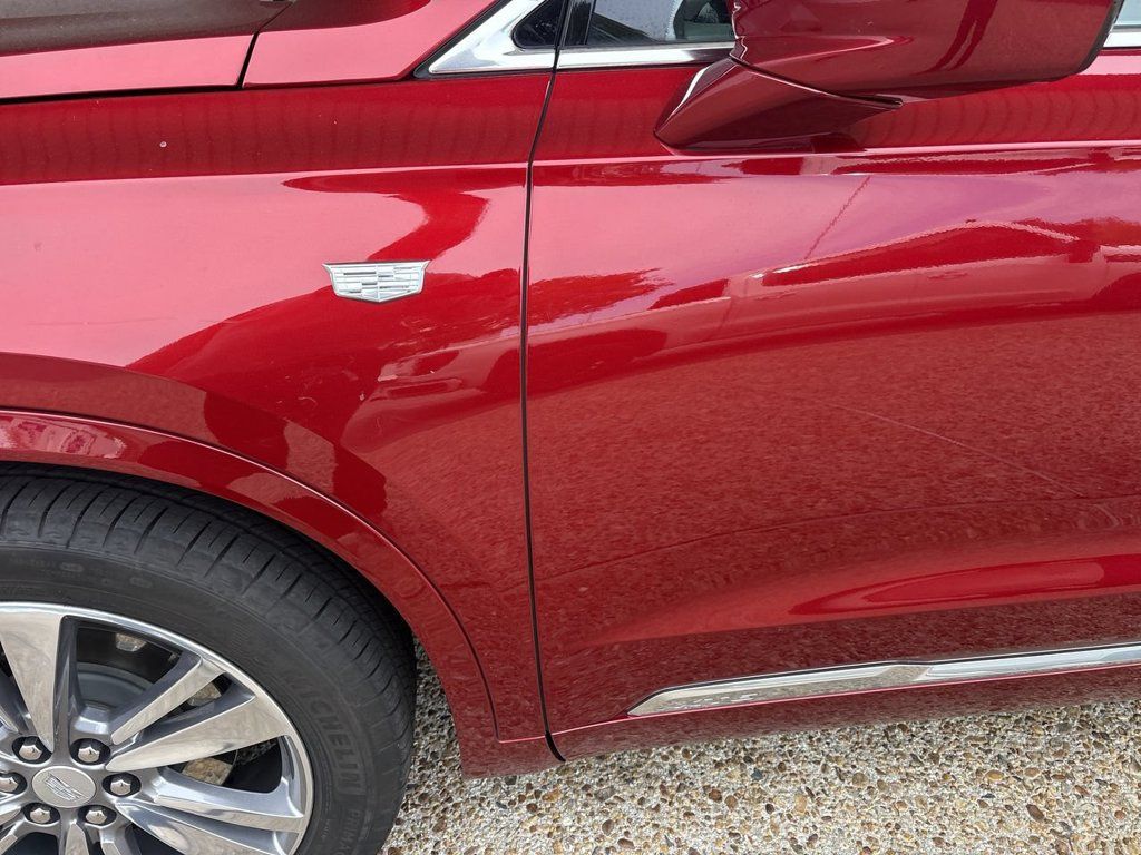 Certified 2025 Cadillac XT6 Premium Luxury AWD/4WD image 32