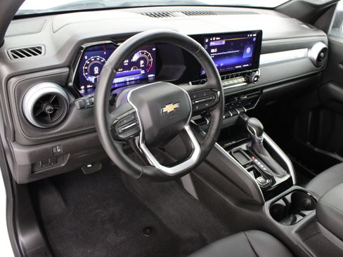 Used 2026 Chevrolet Colorado LT w/ LT Convenience Package RWD image 12