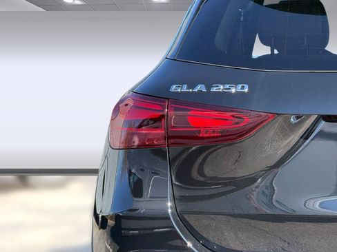 New 2026 Mercedes-Benz GLA 250 image 12