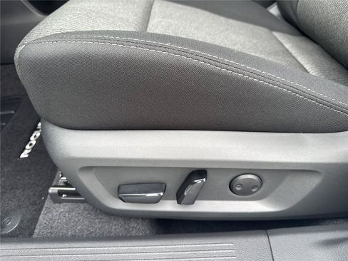 New 2026 Nissan Rogue SV w/ Cold Weather Package FWD image 14