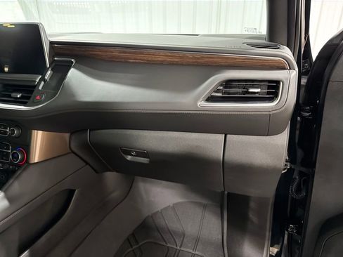 Certified 2023 Chevrolet Tahoe High Country AWD/4WD image 24