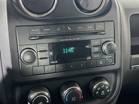 Used 2016 Jeep Patriot Sport w/ Power Value Group FWD image 19