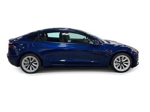 Certified 2022 Tesla Model 3 Long Range AWD/4WD image 7