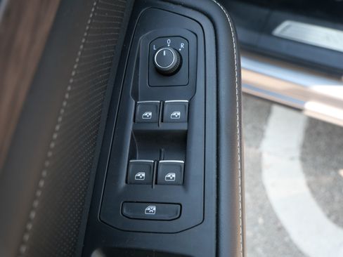 Certified 2024 Volkswagen Atlas SEL AWD/4WD image 20