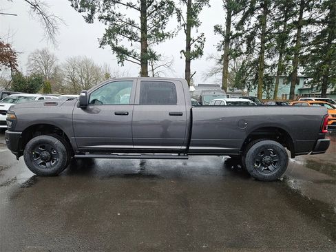 New 2026 RAM 3500 Tradesman image 4
