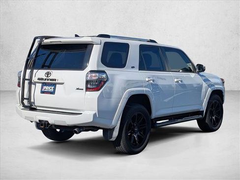 Used 2020 Toyota 4Runner SR5 Premium image 5