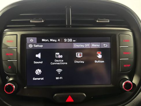 Used 2022 Kia Soul LX w/ Technology Package FWD image 28