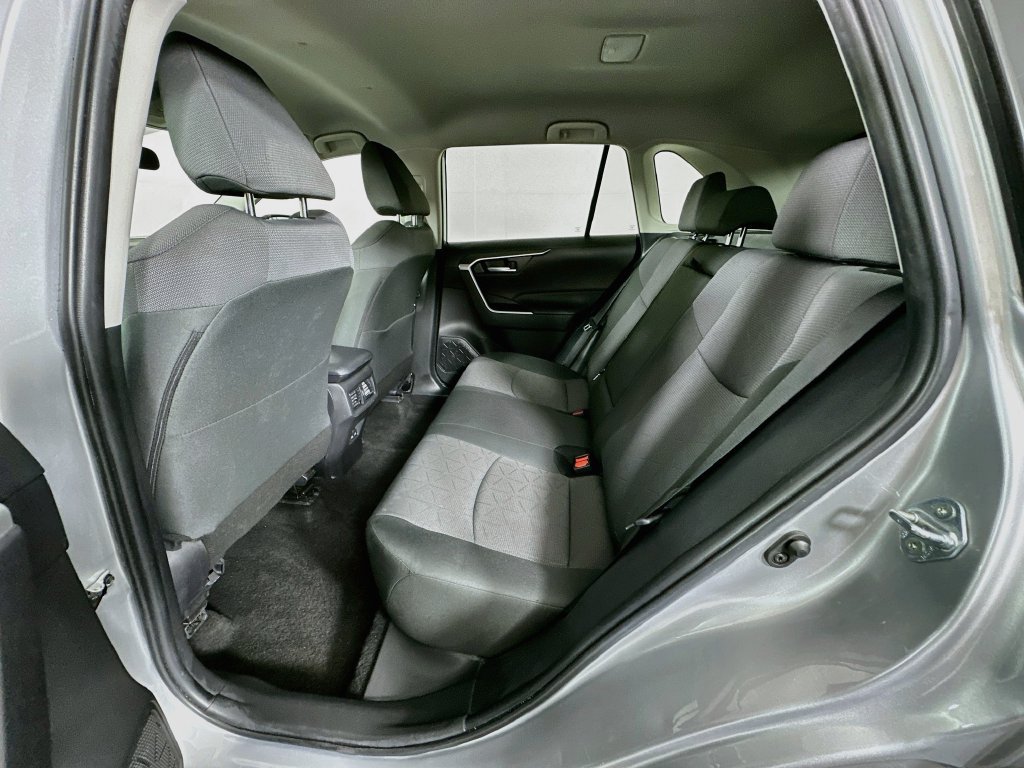 Certified 2025 Toyota RAV4 XLE FWD image 24