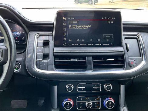Used 2023 GMC Yukon XL SLT AWD/4WD image 7