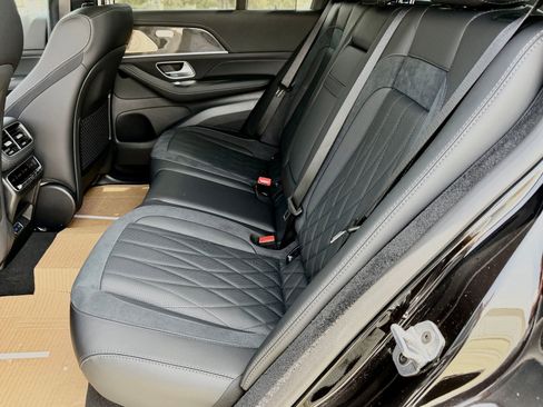 New 2026 Mercedes-Benz GLE 63 AMG S image 34