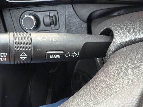 Used 2022 Chevrolet Spark LT image 14