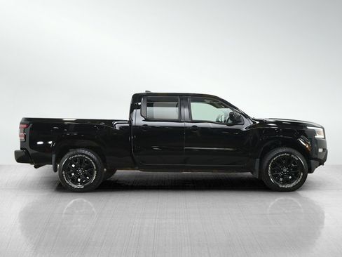 Used 2023 Nissan Frontier SV AWD/4WD image 6