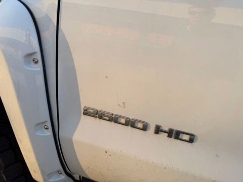 Used 2018 Chevrolet Silverado 2500 W/T w/ WT Convenience Package image 12