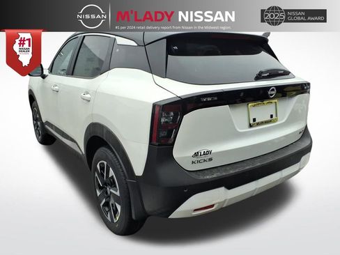 New 2026 Nissan Kicks SV image 5