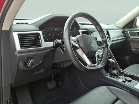 Used 2023 Volkswagen Atlas SE AWD/4WD image 13