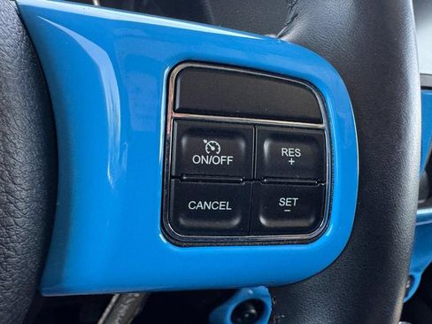 Used 2015 Jeep Wrangler Rubicon w/ Dual Top Group AWD/4WD image 14
