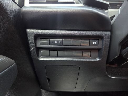 Used 2024 Mitsubishi Outlander SE Black Edition AWD/4WD image 43