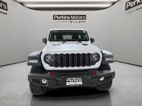 Certified 2025 Jeep Wrangler Unlimited Rubicon AWD/4WD image 9