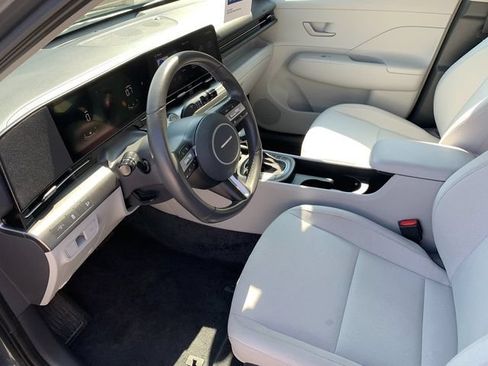 Certified 2025 Hyundai Kona SEL AWD/4WD image 22