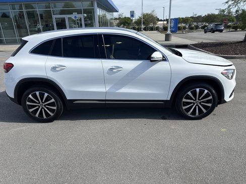 Used 2022 Mercedes-Benz GLA 250 image 8