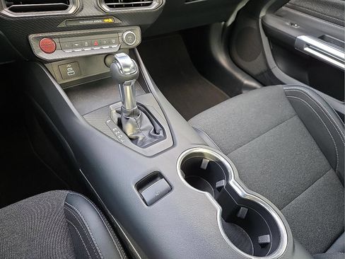Certified 2024 Ford Mustang Coupe RWD image 31