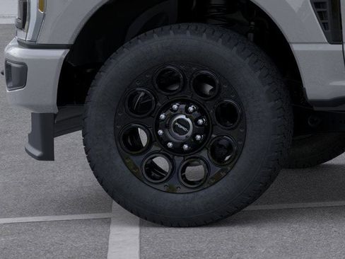 New 2026 Ford F250 XLT w/ XLT Premium Package image 19