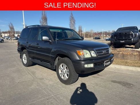 Used 2005 Lexus LX 470 4WD w/ Preferred Accessory Pkg image 1