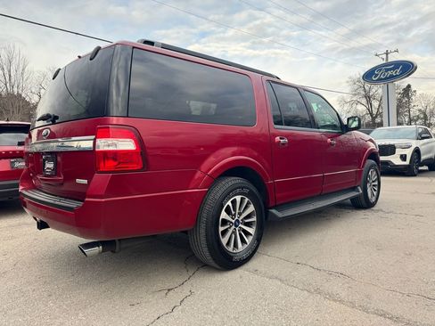 Used 2016 Ford Expedition EL XLT w/ Equipment Group 202A image 5