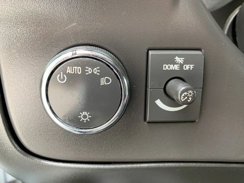 Used 2020 Chevrolet Express 3500 Extended w/ Driver Convenience Package RWD image 19