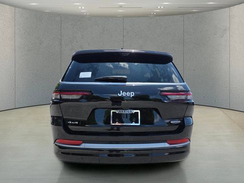New 2026 Jeep Grand Cherokee L Summit AWD/4WD image 6