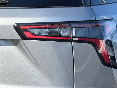 Used 2026 Chevrolet Equinox ACTIV image 48