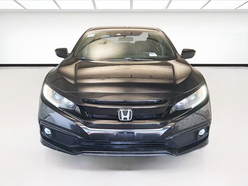 Used 2019 Honda Civic Sport image 2