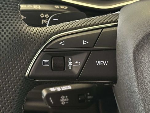 Used 2024 Audi SQ8 Prestige AWD/4WD image 22