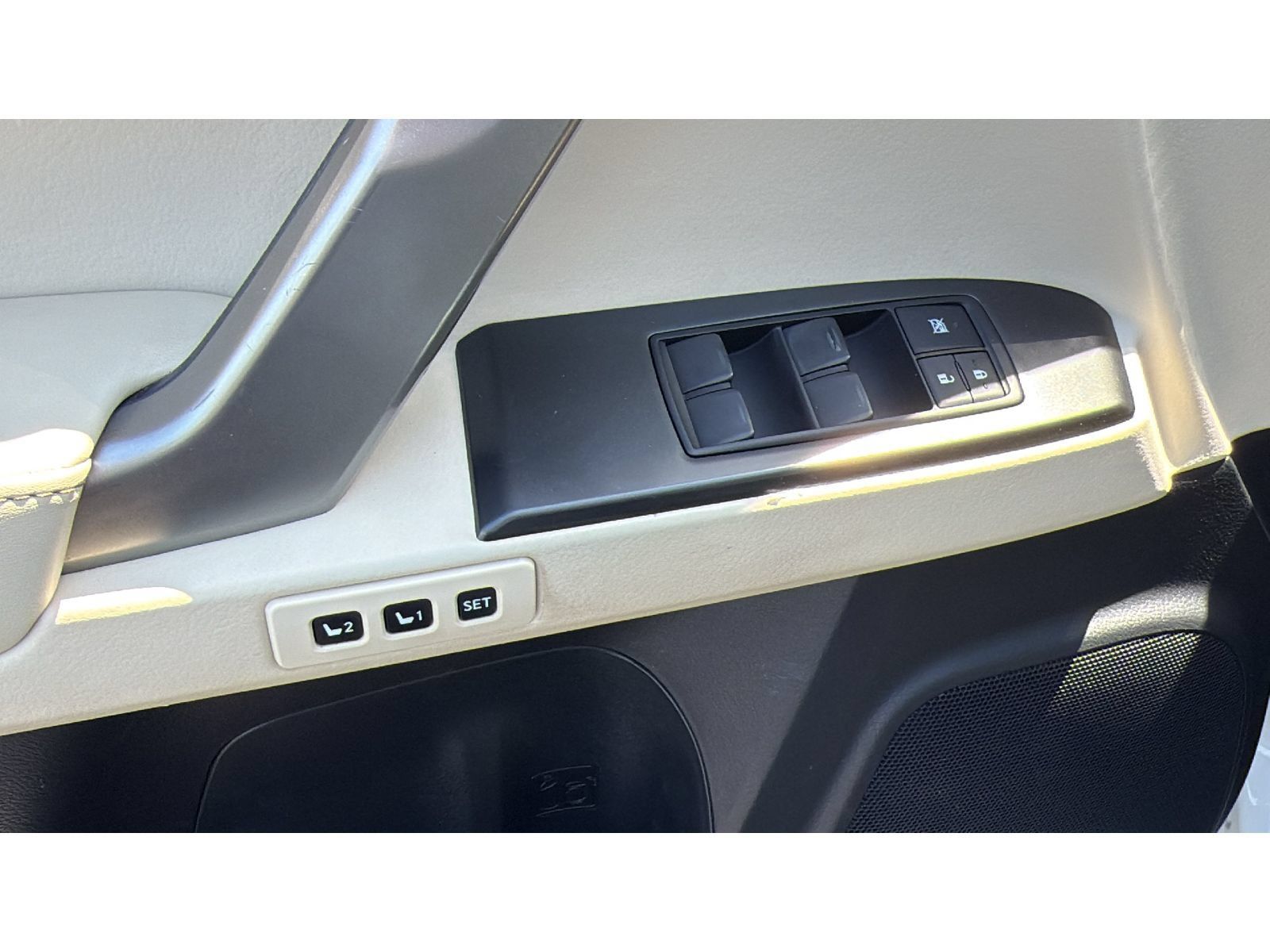 Used 2023 Lexus GX 460 Premium AWD/4WD image 14
