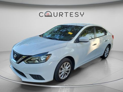 Used 2018 Nissan Sentra SV FWD image 6