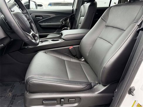 Used 2024 Honda Ridgeline RTL image 12