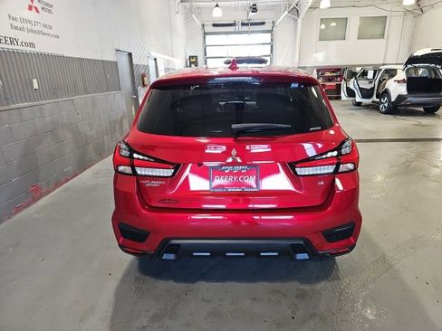 New 2025 Mitsubishi Outlander Sport SE image 4