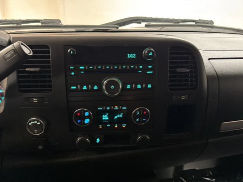 Used 2013 Chevrolet Silverado 1500 LT w/ All-Star Edition AWD/4WD image 13