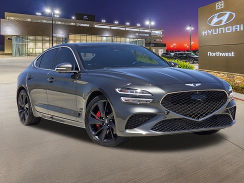 Used 2023 Genesis G70 3.3T w/ Sport Prestige Package RWD image 3